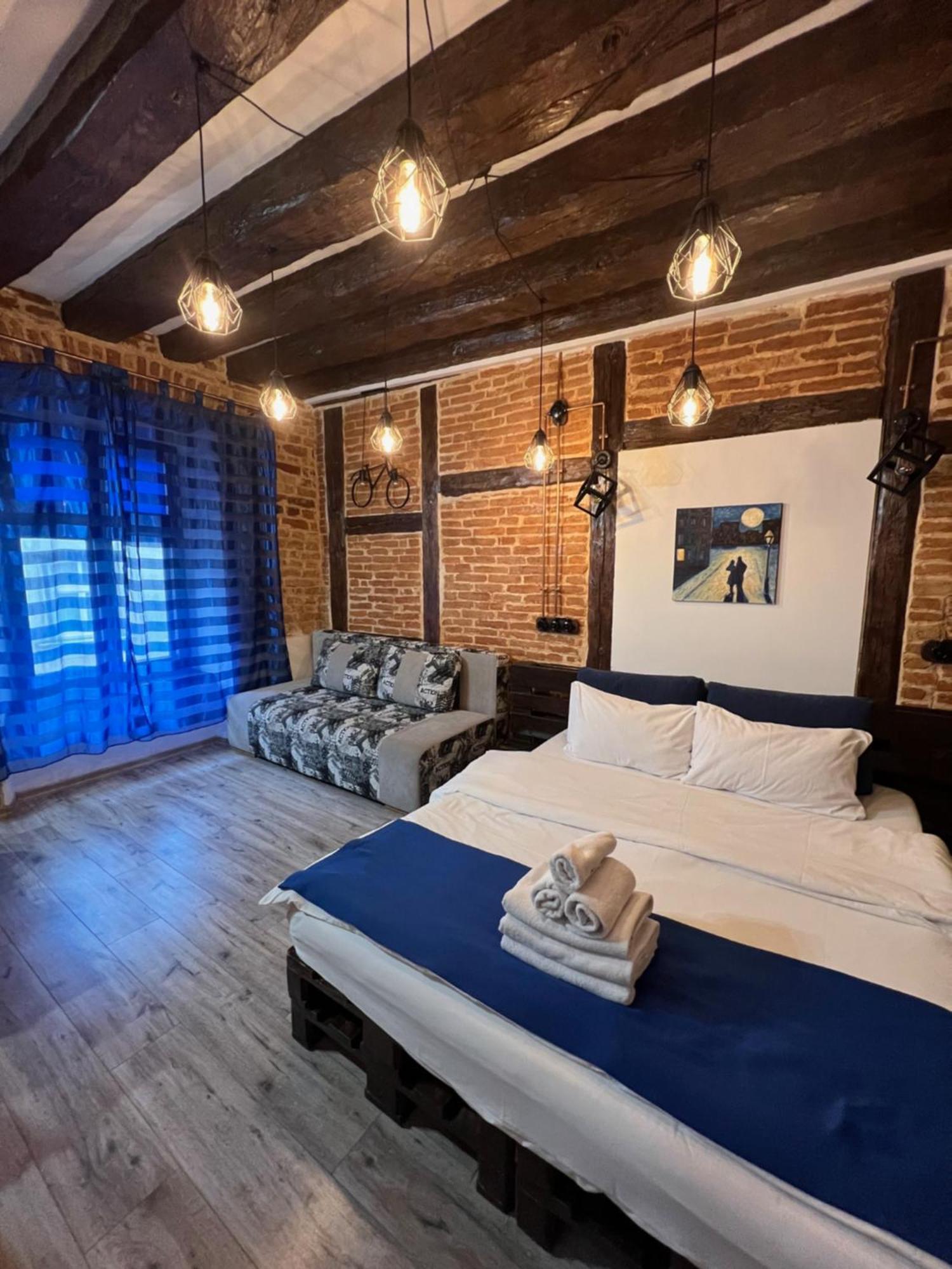 Cozy Loft В Самому Центрі Львова Daire Dış mekan fotoğraf